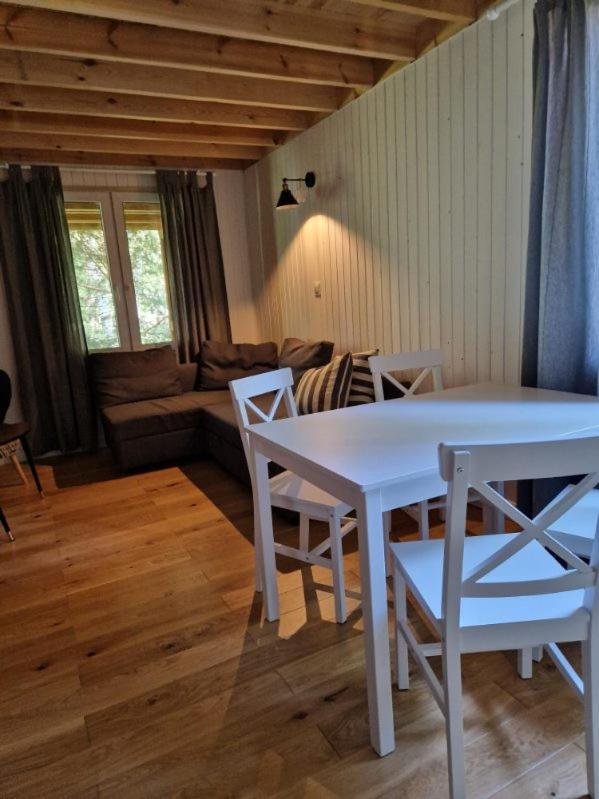 La Osada Villa Миелно Екстериор снимка